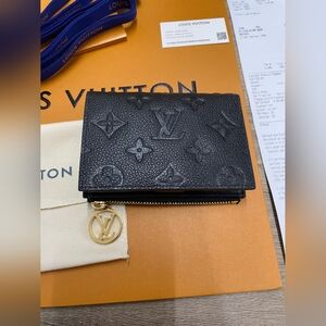 Louis Vuitton Lisa Wallet